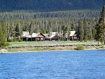 Lake Lodge Екстер'єр фото